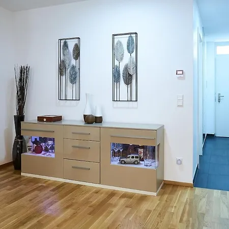 110qm Nahe Stuttgart Mit Balkon & Garage
