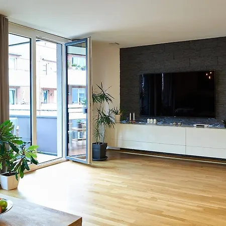 110qm Nahe Stuttgart Mit Balkon & Garage *